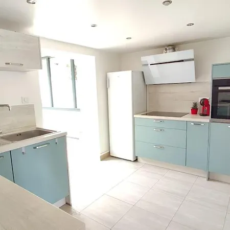 Feriehus Maison Familiale Avec Jacuzzi Spa *